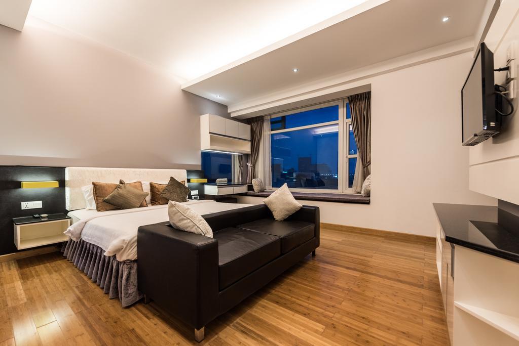 Naki Suites @ Silvertown Πνομ Πενχ Εξωτερικό φωτογραφία